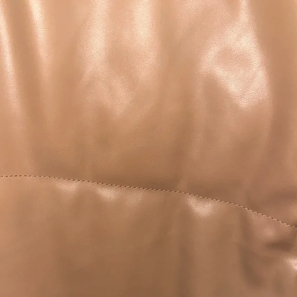 Entro Brown Puffer Vest - Picture 4 of 10